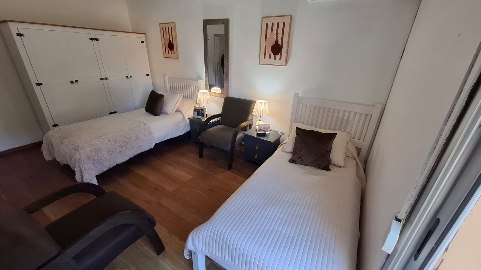 Descripción de la imagen 9